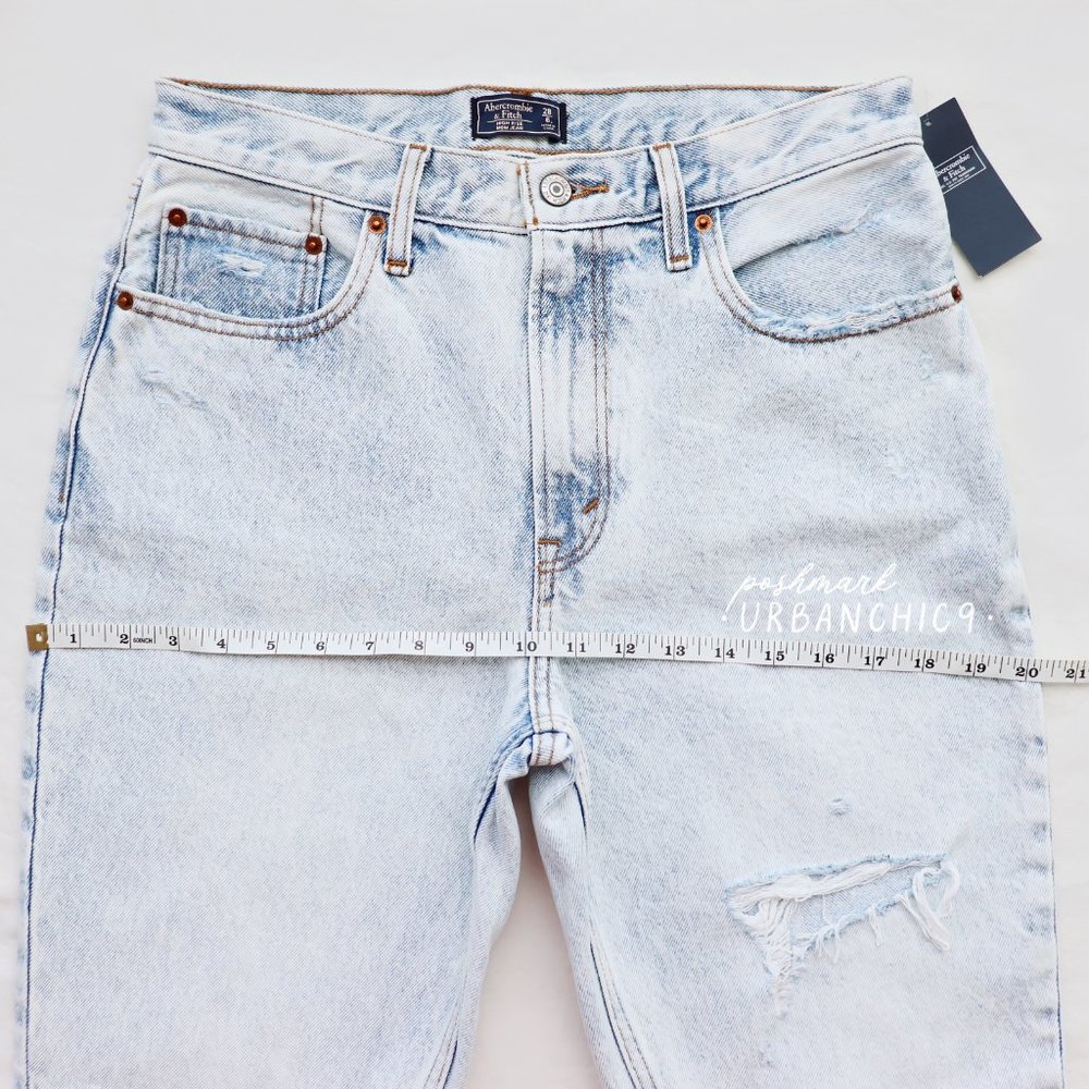 SOLD ABERCROMBIE High Rise Mom Jean Acid 28L - Picture 10 of 16